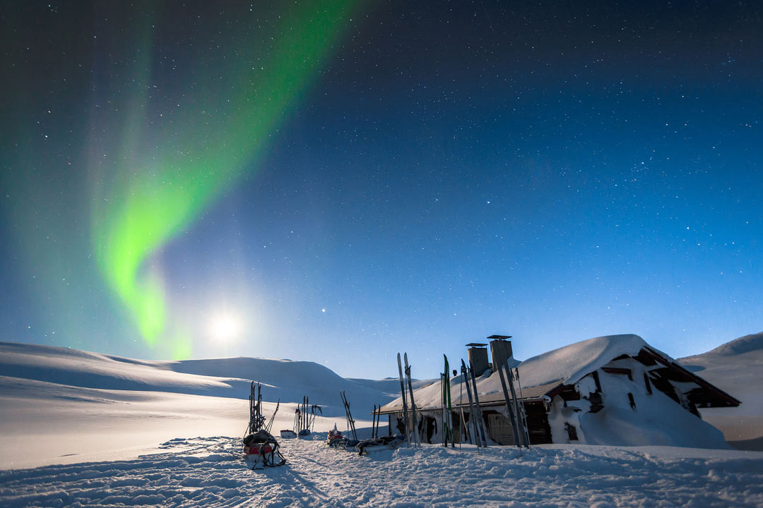 生活| 寒潮来袭,看看北极圈的人们怎么玩
