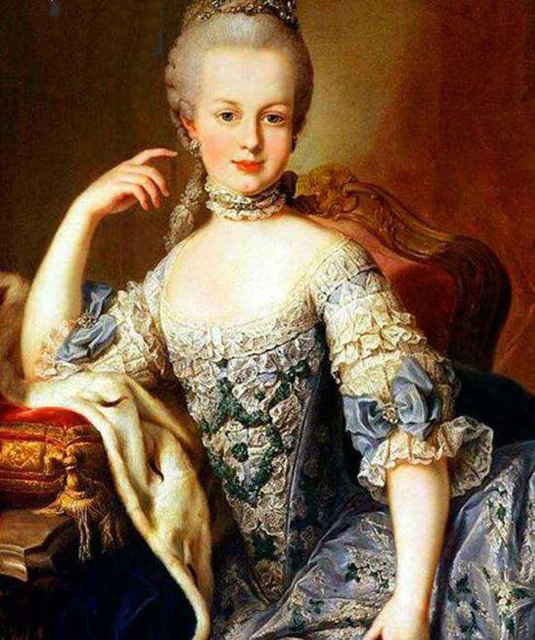 美容| 显瘦显年轻?古往今来贵妇们都离不开它