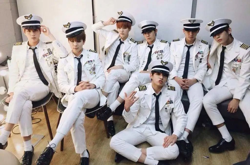 bts防弹少年团海军制服造型